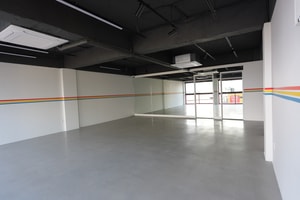 listings.show.sections.photos.alt
