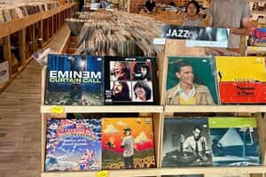 listings.show.sections.photos.alt