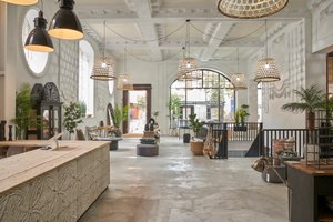 listings.show.sections.photos.alt