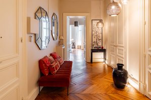 listings.show.sections.photos.alt