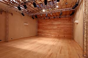 listings.show.sections.photos.alt