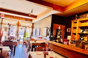 listings.show.sections.photos.alt