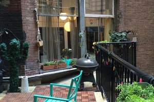 listings.show.sections.photos.alt