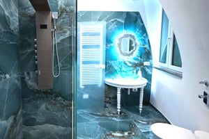 listings.show.sections.photos.alt