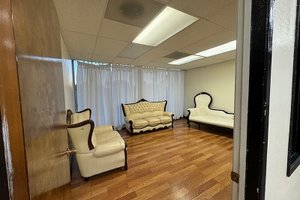 listings.show.sections.photos.alt