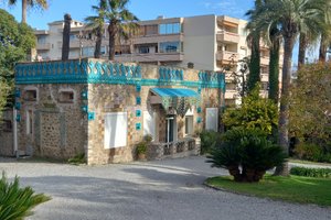 listings.show.sections.photos.alt