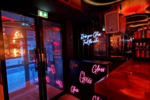 listings.show.sections.photos.alt