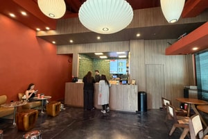 listings.show.sections.photos.alt