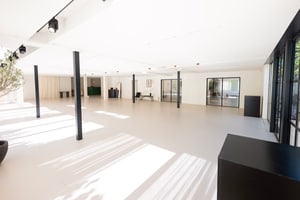 listings.show.sections.photos.alt