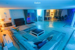 listings.show.sections.photos.alt