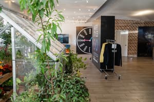 listings.show.sections.photos.alt