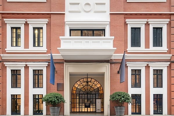 Art Gallery & Event Space in Shanghai Bund Origin
