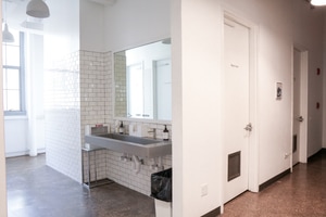 listings.show.sections.photos.alt