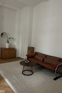 listings.show.sections.photos.alt