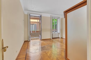 listings.show.sections.photos.alt