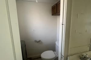 listings.show.sections.photos.alt