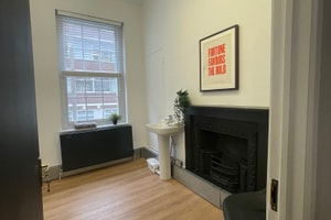 listings.show.sections.photos.alt