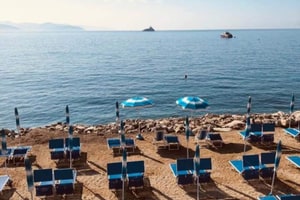 listings.show.sections.photos.alt