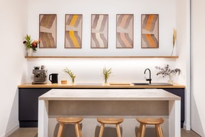 listings.show.sections.photos.alt
