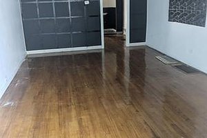 listings.show.sections.photos.alt