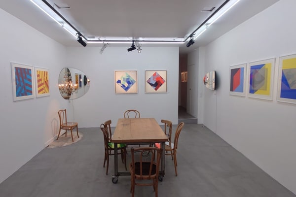 Boutique White Cube