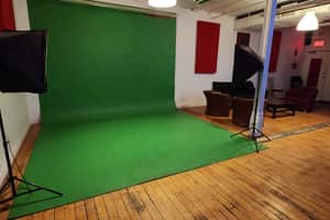 listings.show.sections.photos.alt