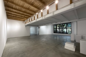listings.show.sections.photos.alt