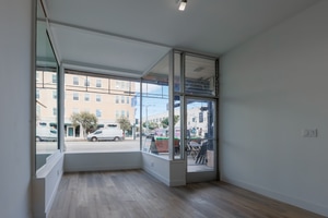 listings.show.sections.photos.alt