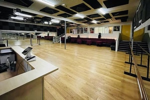 listings.show.sections.photos.alt