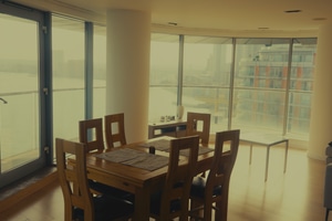 listings.show.sections.photos.alt