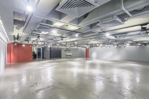 Expansive Retail/ F&B space in Central, photo 1