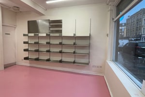 Ground-Floor Pop-Up Shop in Shoreditch, Steps from Brick Lane, photo 4