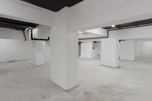 Basement unit for rent in busy Yau Ma Tei, foto 2