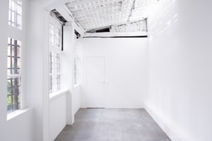 listings.show.sections.photos.alt