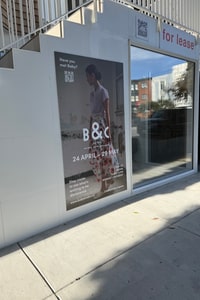 listings.show.sections.photos.alt