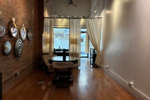 listings.show.sections.photos.alt