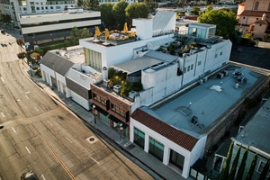 listings.show.sections.photos.alt
