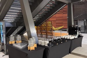 listings.show.sections.photos.alt