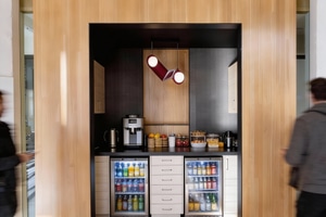 listings.show.sections.photos.alt