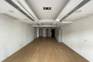 listings.show.sections.photos.alt