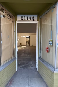 listings.show.sections.photos.alt