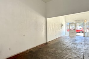 listings.show.sections.photos.alt