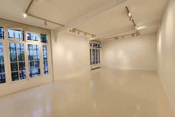 Galerie sur cour dans le Marais - parfait pour showrooms éphémères
