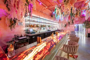 listings.show.sections.photos.alt