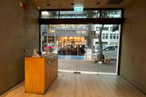 Restaurant with License for rent on Lockhart Road, 相片 3