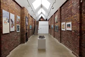 listings.show.sections.photos.alt