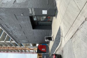 listings.show.sections.photos.alt