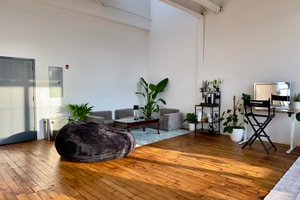 listings.show.sections.photos.alt