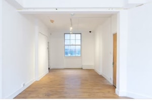 listings.show.sections.photos.alt