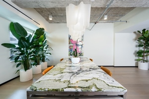 listings.show.sections.photos.alt